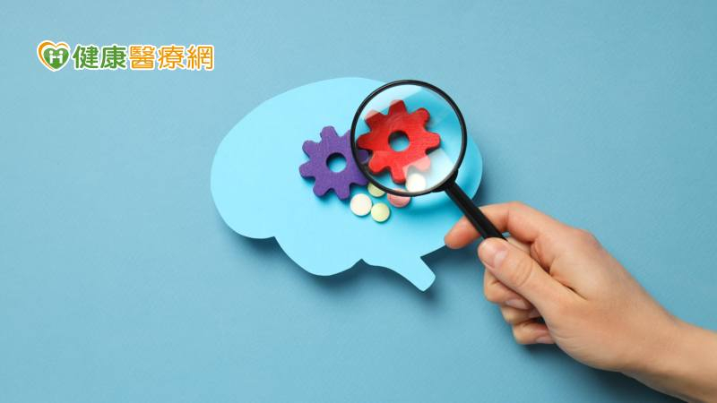 40歲後大腦加速退化?專家揭示肌肽的關鍵角色,守護思緒從年輕開始!