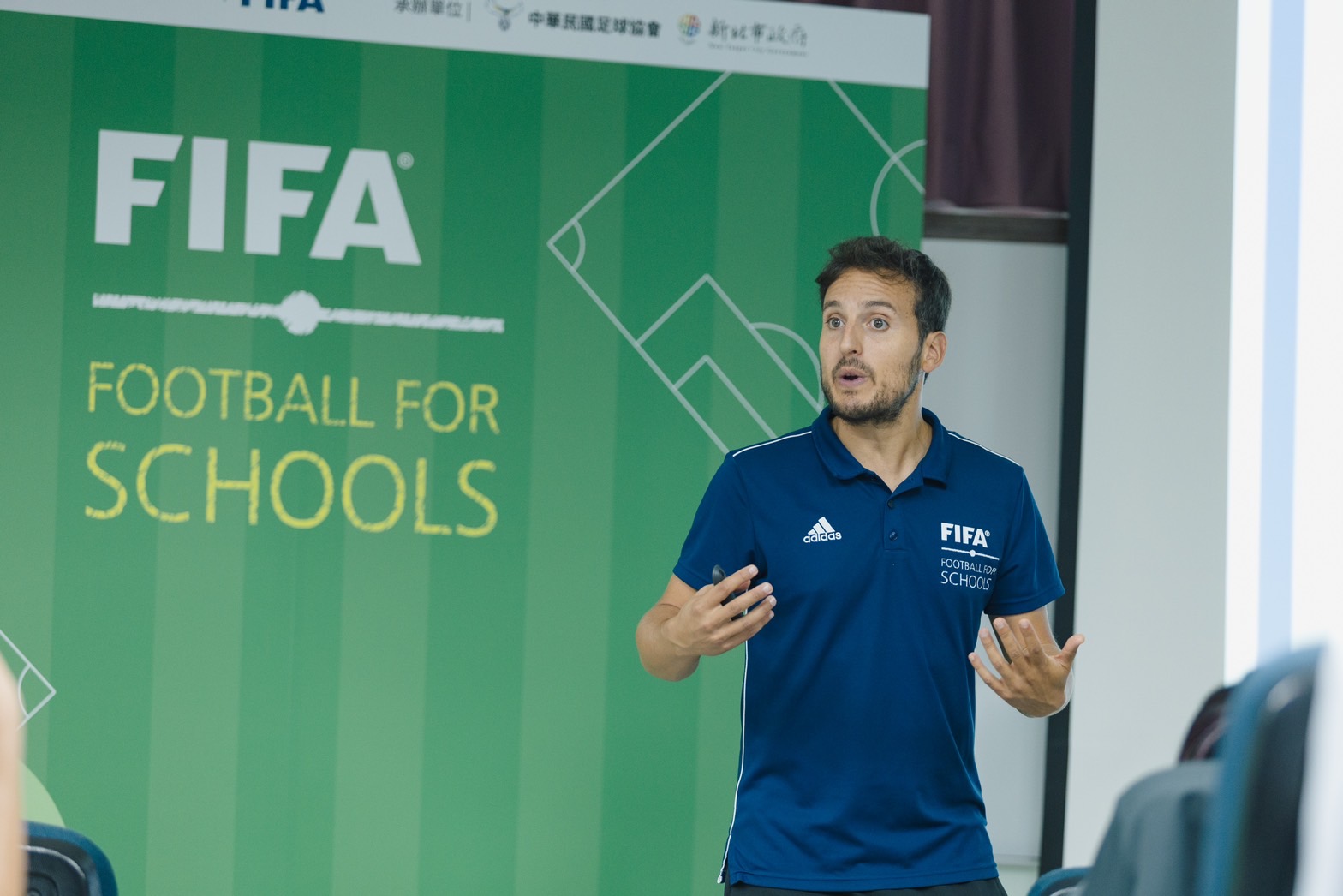 《足球》Football for Schools正式開幕 FIFA聯手中華足協發掘培育草根人才