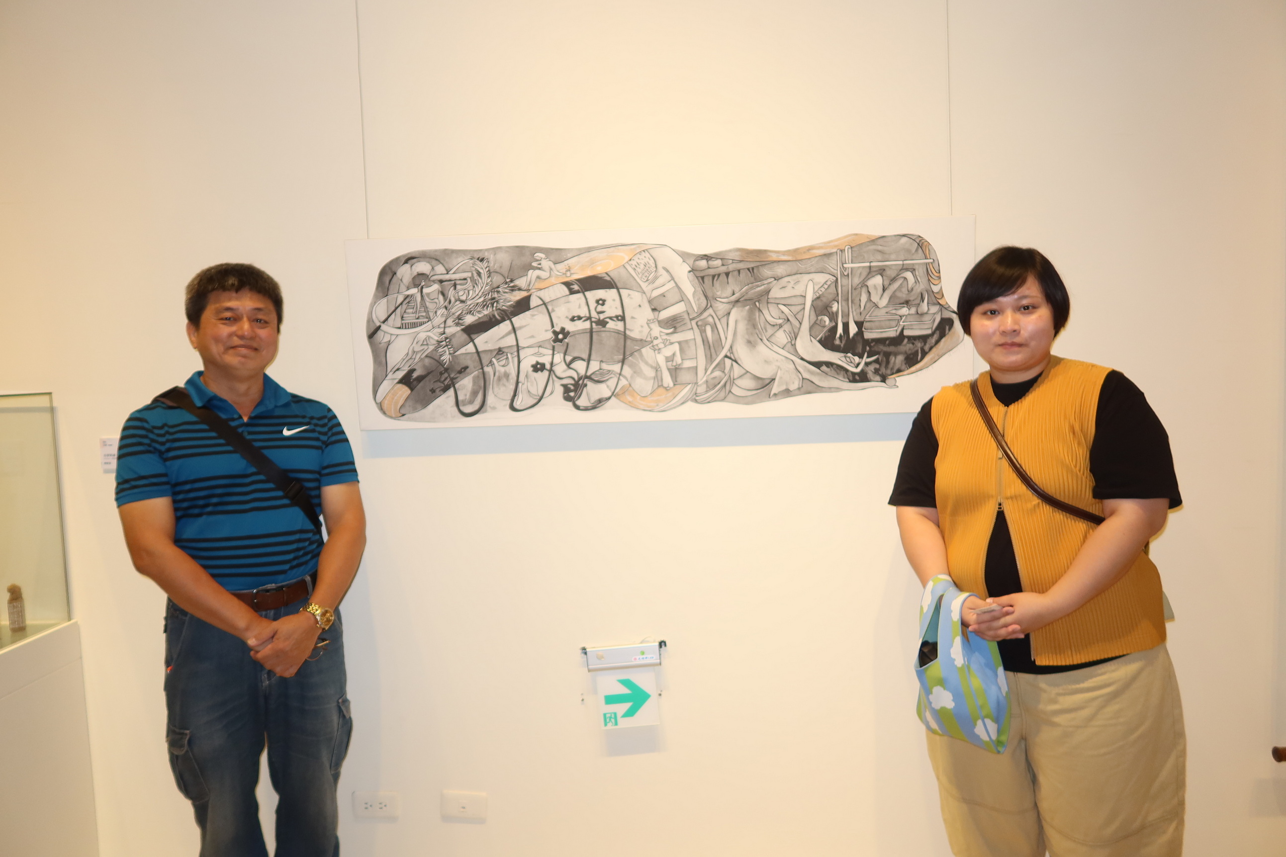 ▲第25屆磺溪美展得獎作品，自即日起至11月3日在彰化縣立美術館展出，磺溪獎由各類別的首獎中選出6名得主。（記者張溎壕攝）