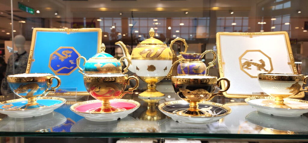 日本百年瓷器品牌Noritake於10月11日在臺北隆重呈現「Noritake瓷繪雅集-山田智嗣 手繪巡迴展」。