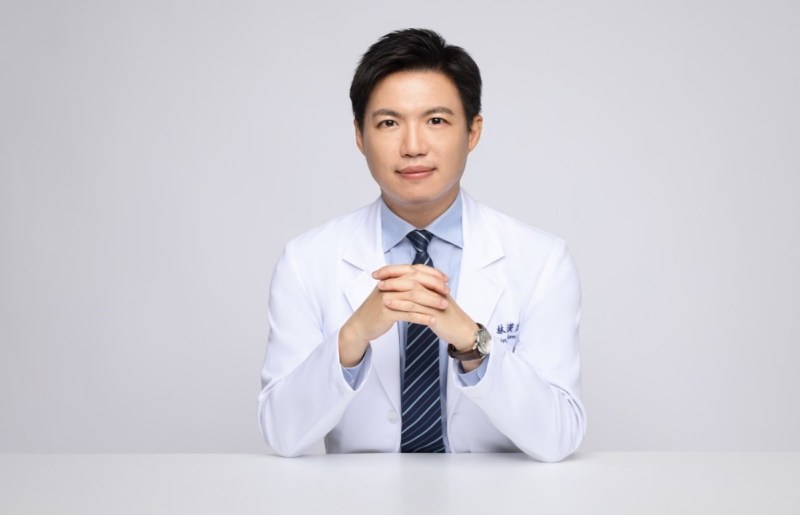 萊佳形象美學診所林漢琛醫師指出,顏面老化的問題, 還是必須經過整體的評估,尋找適合的解決方式,才能帶來滿意的成果