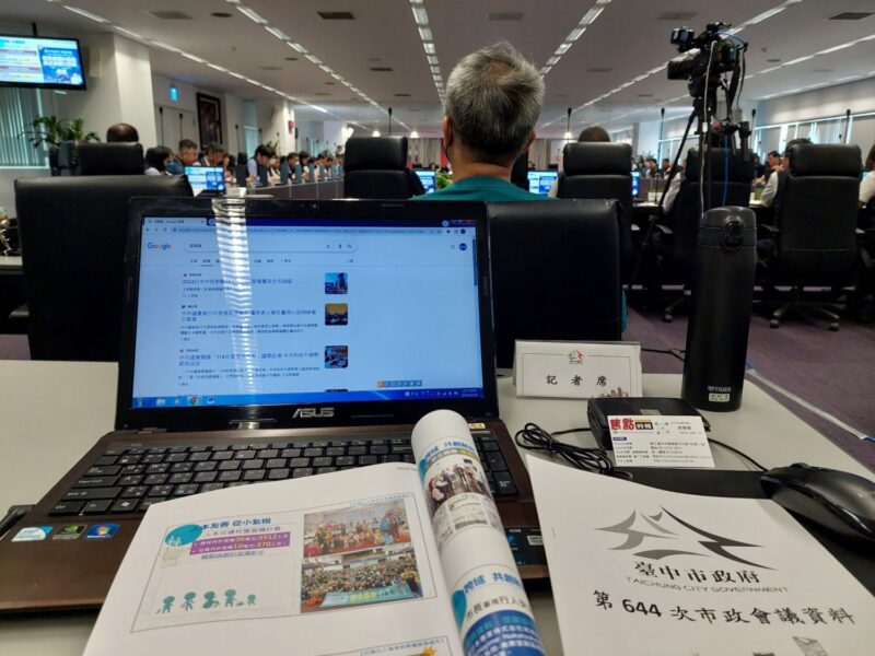 ▲ 台中市長盧秀燕今（15）日上午主持第644次市政會議，本報實際參與現場採訪。（圖／記者游穎達攝）