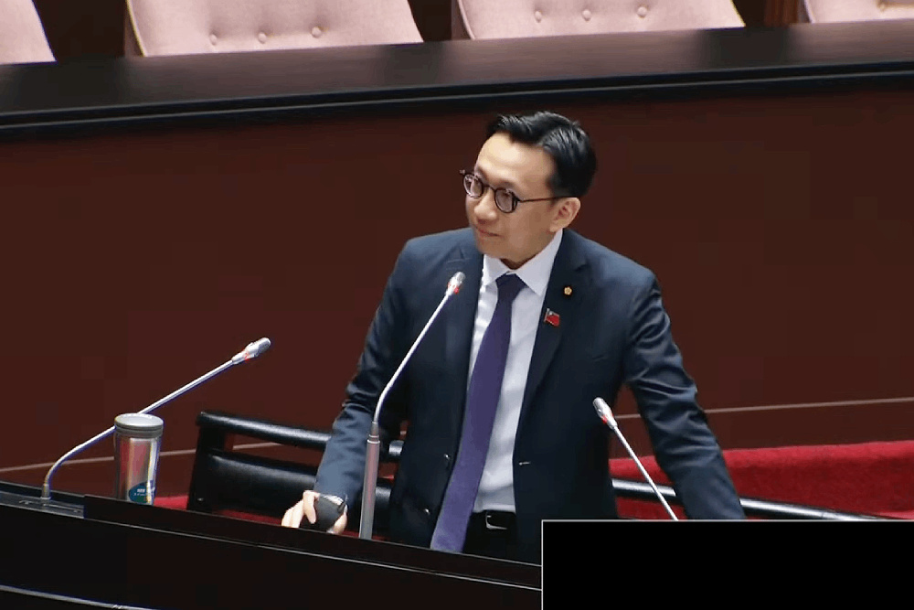 楊金龍不推比特幣納外匯存底 彭金隆預告明年6月審議虛擬資產專法 235 照片來源:立法院直播截圖