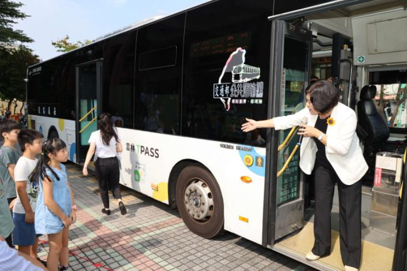 雲林校園道安宣導即日起跑 張麗善:道安觀念從小建立