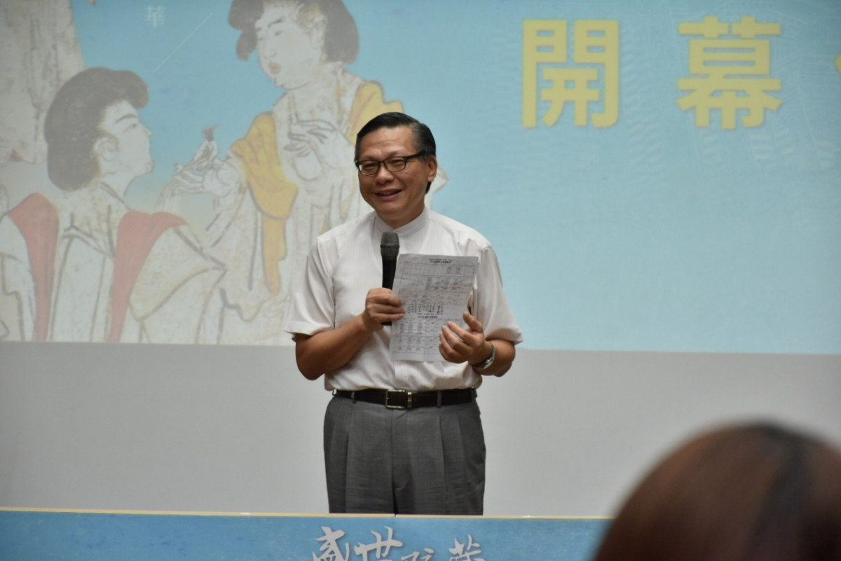 社團法人中華翰維文化推廣協會陳春霖理事長代表兩岸主辦方致詞(圖/社團法人中華翰維文化推廣協會提供)