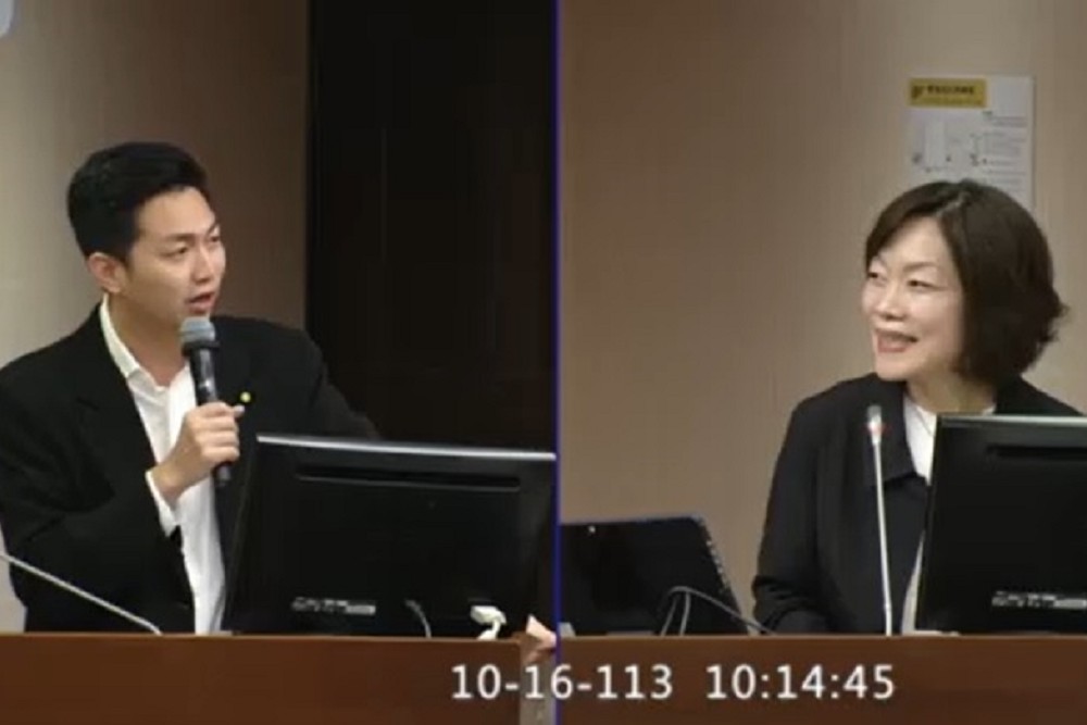 廖偉翔曝技職國手奪獎牌卻遭大小眼對待 何佩珊皺眉尬笑回應 230 廖偉翔曝技職國手奪獎牌卻遭大小眼對待 何佩珊皺眉尬笑回應 229