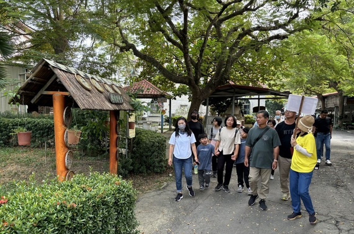 台南農遊開團南投 90名遊客參與