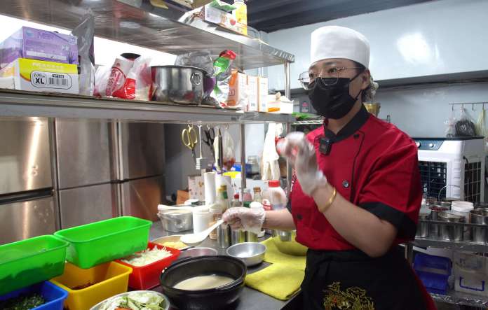 把家鄉味帶到新家鄉的「椒之香」四川姑娘桃園掌杓築夢飄香 170 尹鳳 scaled
