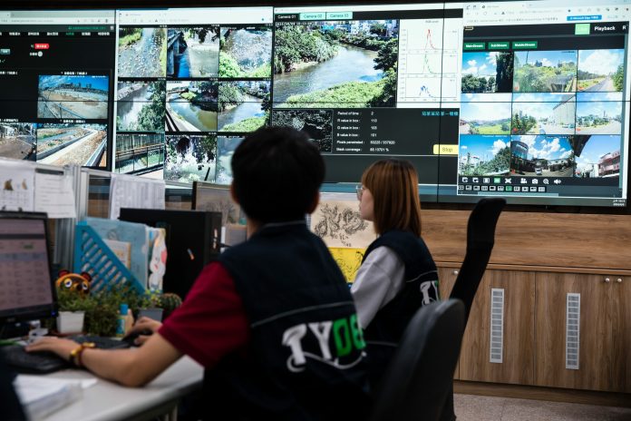 桃園環保局推動AI環境污染辨識系統 榮獲全球資通訊科技應用傑出貢獻獎 58 5.環境污染監控中心 0 scaled
