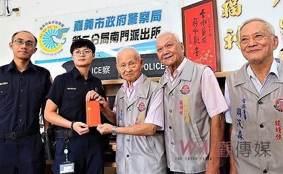 偷竊城隍爺供品遭逮 城隍廟致贈破案獎金