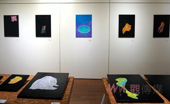 虎科大「我,我們 - 黃啟軒、蔡佳吟聯展」 即日起至11/08於虎科大第二校區綜三館展覽室展出