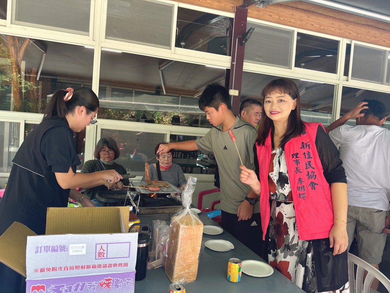 ▲彰化縣聾人協會舉辦「113年度聽障者家庭親子戶外成長營暨中老年保健講座」，讓子女對聽障父母的需求有更多認知與理解。（記者張溎壕攝）