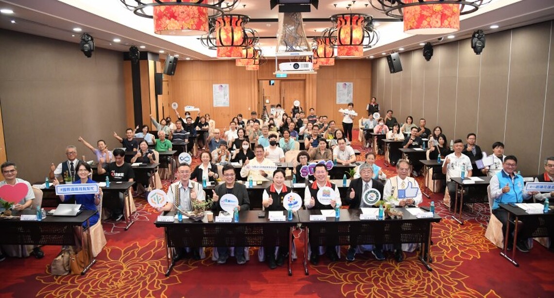 東華大學「讓商品走出花蓮,國際通路拓展實務」論壇 徐榛蔚鼓勵年輕業者勇敢推廣商品 走出國際