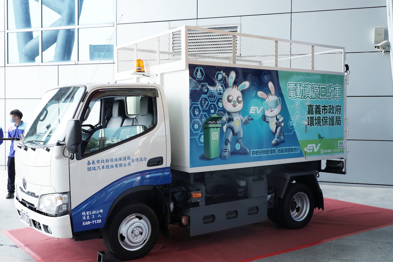 ▲嘉義市全國首創電動資源回收車。(圖/嘉義市政府提供)