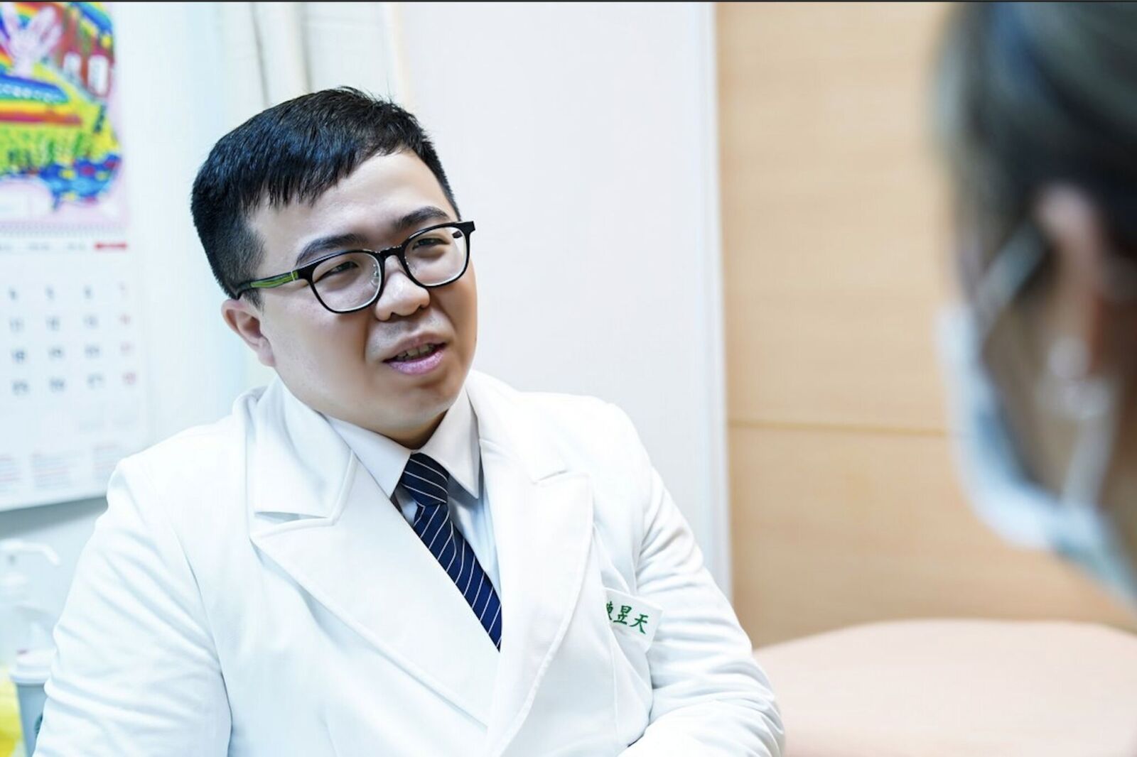 她左乳房發疼嚇到就醫 吃驚!竟在沒症狀右乳房找到2顆腫瘤 266 她左乳房發疼嚇到就醫 吃驚!竟在沒症狀右乳房找到2顆腫瘤 265