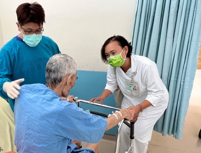 部桃助腦梗塞患者銜接長照2.0 維持生活品質 13 F4122A77 0596 4307 AFA3 8546B581131B