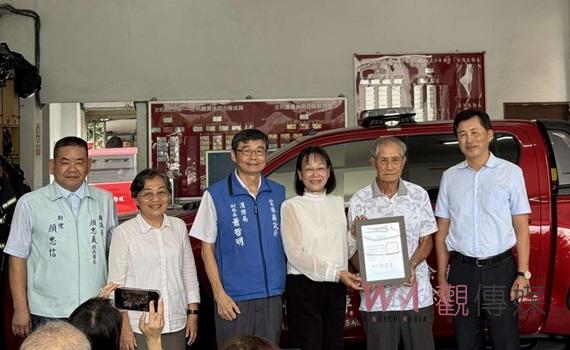上準工程總經理凃煌秋捐贈勘查車 力挺古坑消防提升救災能力
