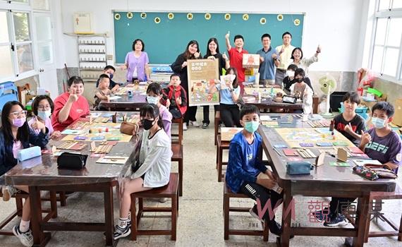 桌遊教學推廣五股開臺尊王文化 雲科大攜手石龜國小傳承地方信仰