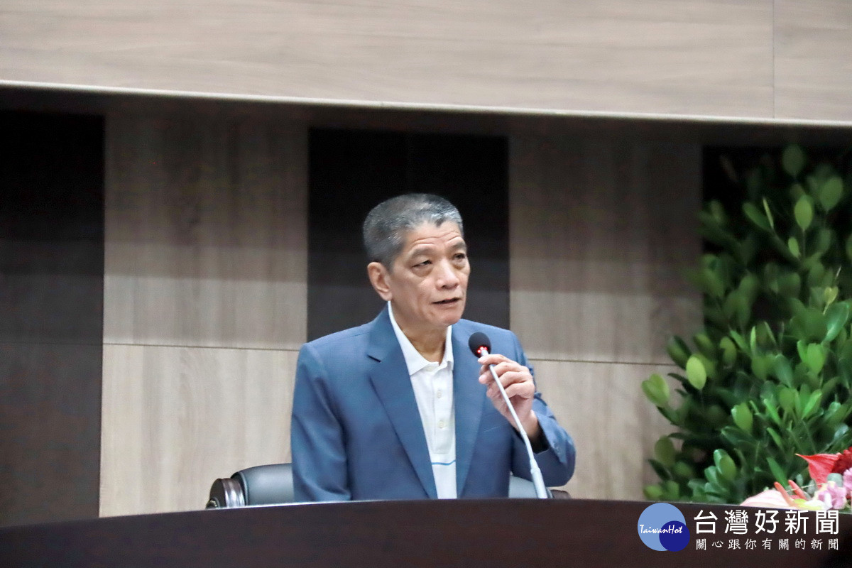 何議長一向語多中肯,要求縣府重視民眾需求與心聲。(記者扶小萍攝)