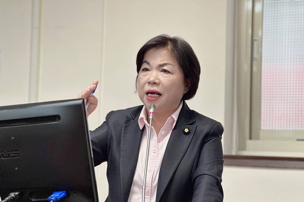 談新核能像在解籤詩 楊瓊瓔:政府不應用話術騙民眾 206 談新核能像在解籤詩 楊瓊瓔:政府不應用話術騙民眾 205