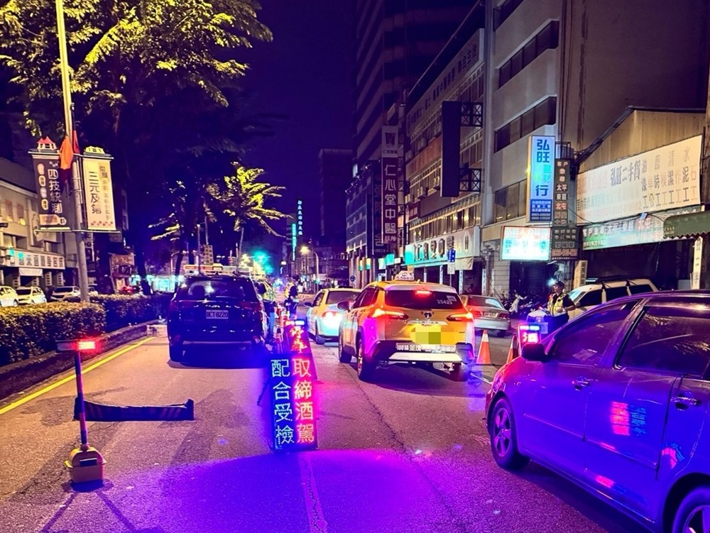 拂曉出擊 台中警出奇招降低酒駕死傷人數 233 cnews204241023a06