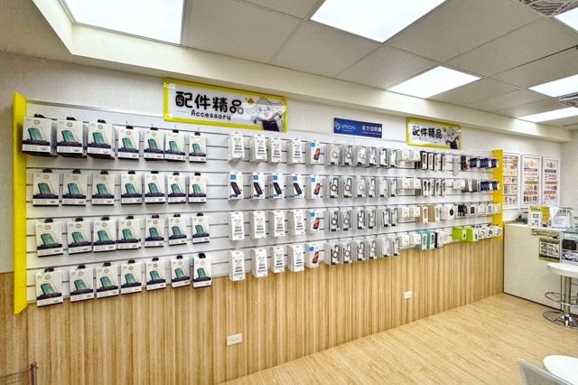 傑昇通信台南新營民權門市開幕,多款配件買一送一.jpg