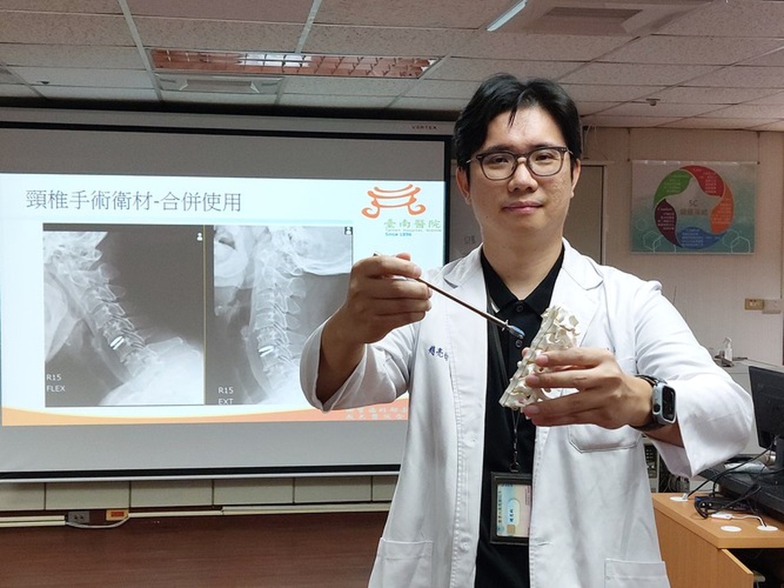台南南醫肩頸痠痛老症頭可能頸椎骨刺須早治療