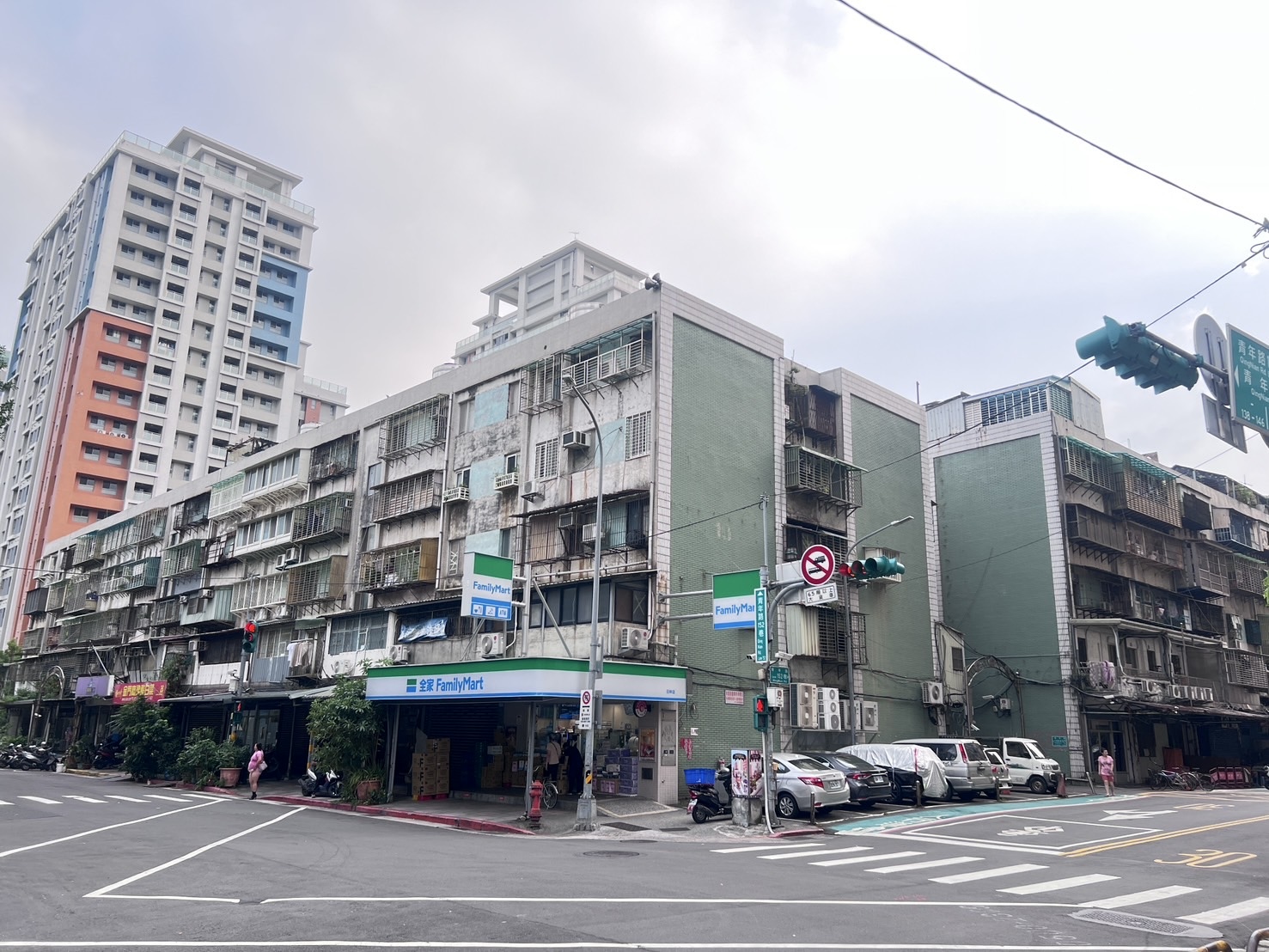 小資族千萬預算入住北市 萬華區南一社區、國光國宅、川悅受矚目 240 小資族千萬預算入住北市 萬華區南一社區、國光國宅、川悅受矚目 239