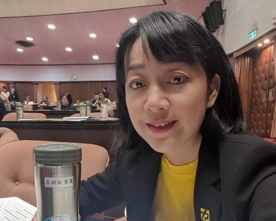圖/王婉諭呼籲藍白兩黨,有風度一點,不要將民主法治當成肉票來綁架。(王婉諭臉書)