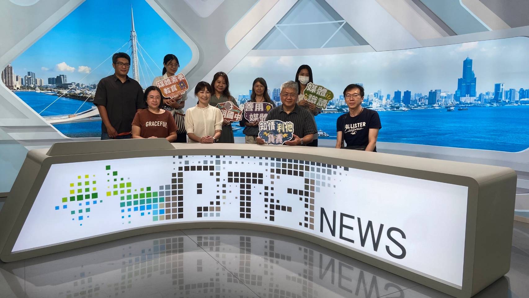 高市圖首辦青少年主播營,探索台語文化、新聞製作 高市圖首辦青少年主播營,探索台語文化、新聞製作