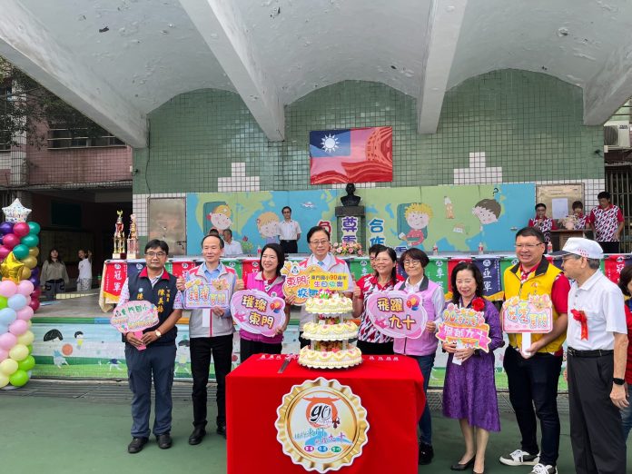 桃園東門國小90歲生日 張善政勉勵學子 26 S 80642137 0 scaled