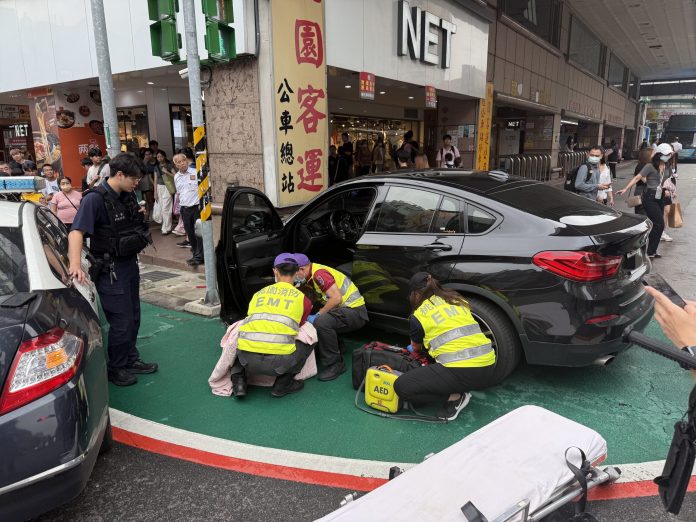 51歲駕駛疑癲癇發作 開車自撞柱子 19 S 98033725 0 副本 0 scaled