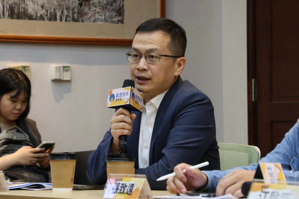 【個資紅線3-2】詹為元質疑國健署執法手段　羅智強籲跨部會查緝電子煙 249