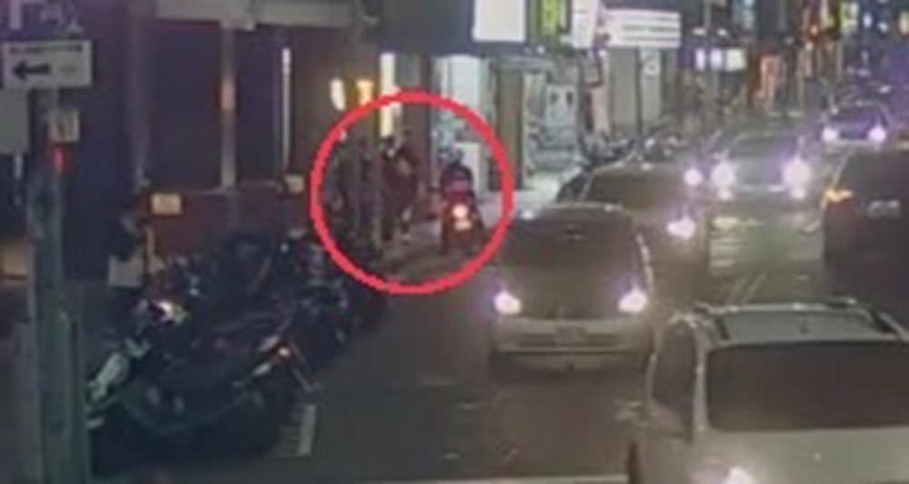 大學生路邊吸喪屍菸彈 警所長巡邏鷹眼緝毒 230 cnews204241027a02