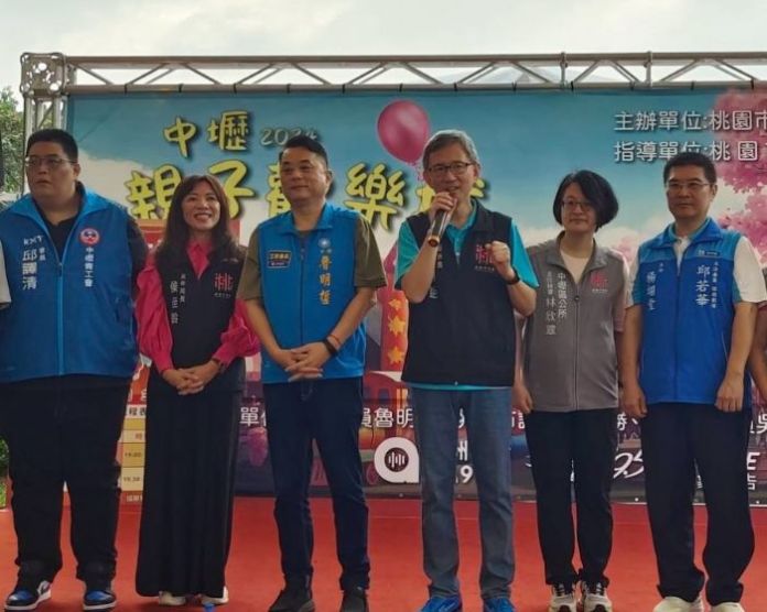 中壢親子歡樂城鼓勵家庭走出戶外 王明鉅盼推廣到更多地區 17 20241026175825201