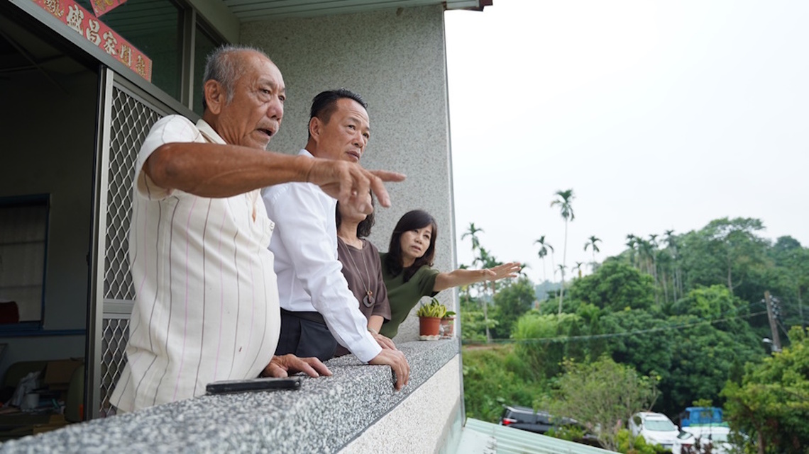 嘉義縣長翁章梁勘查中埔地震災情 將協助儘速復原