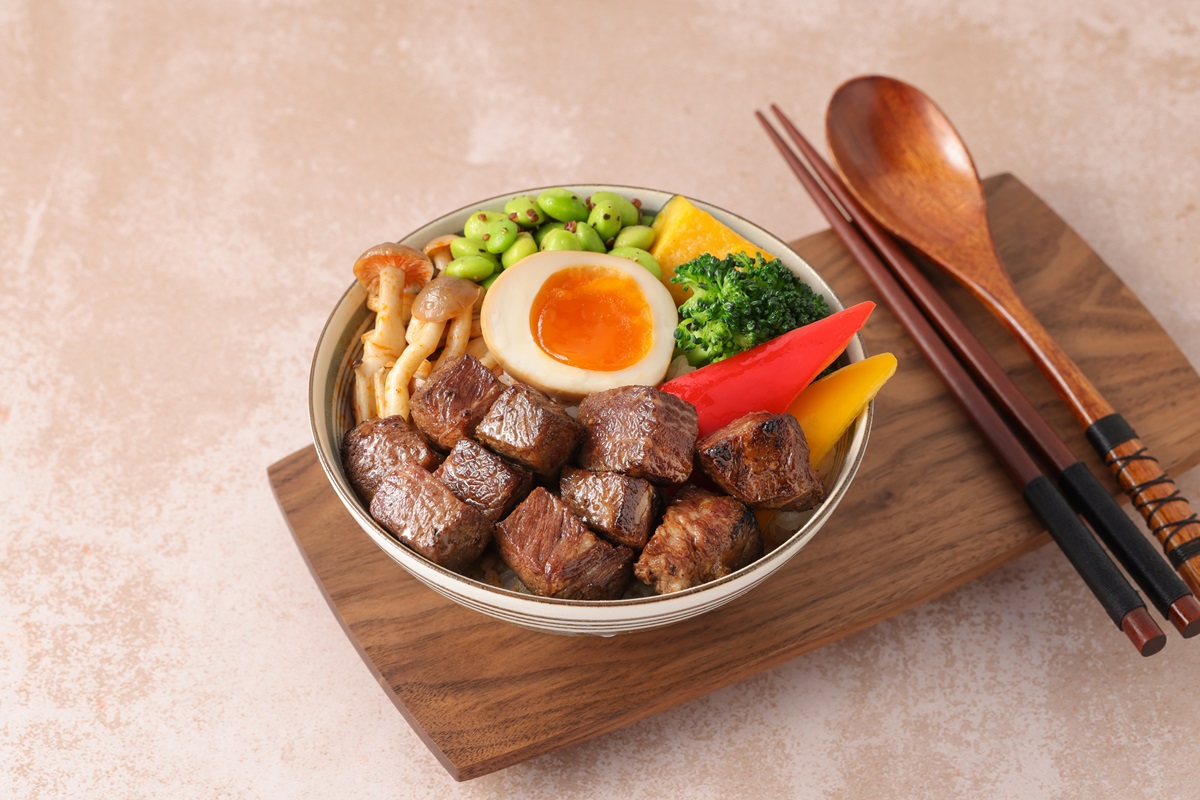 「oh my!原燒」私房菜「炙燒骰子牛」。