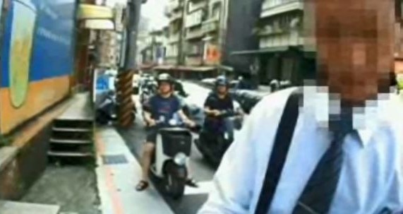 磁能電動車吸金2億逃亡9年　主嫌闖紅燈被攔查「全部包軌」 205