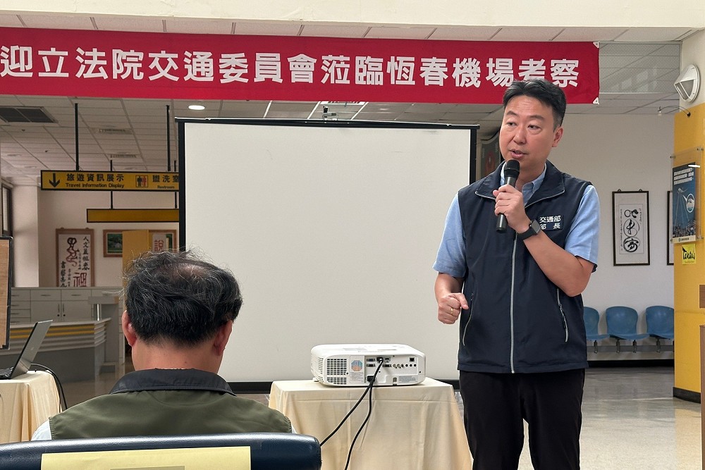 讓枋寮、恆春重現往日風華 徐富癸籲加速優化鐵路航空建設 206 讓枋寮、恆春重現往日風華 徐富癸籲加速優化鐵路航空建設 205