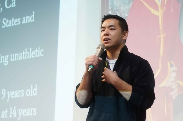 祖克柏貼身格鬥教練吳仲凱現身開南大學 鼓勵師生堅持自我理想 26 AEC08971 0