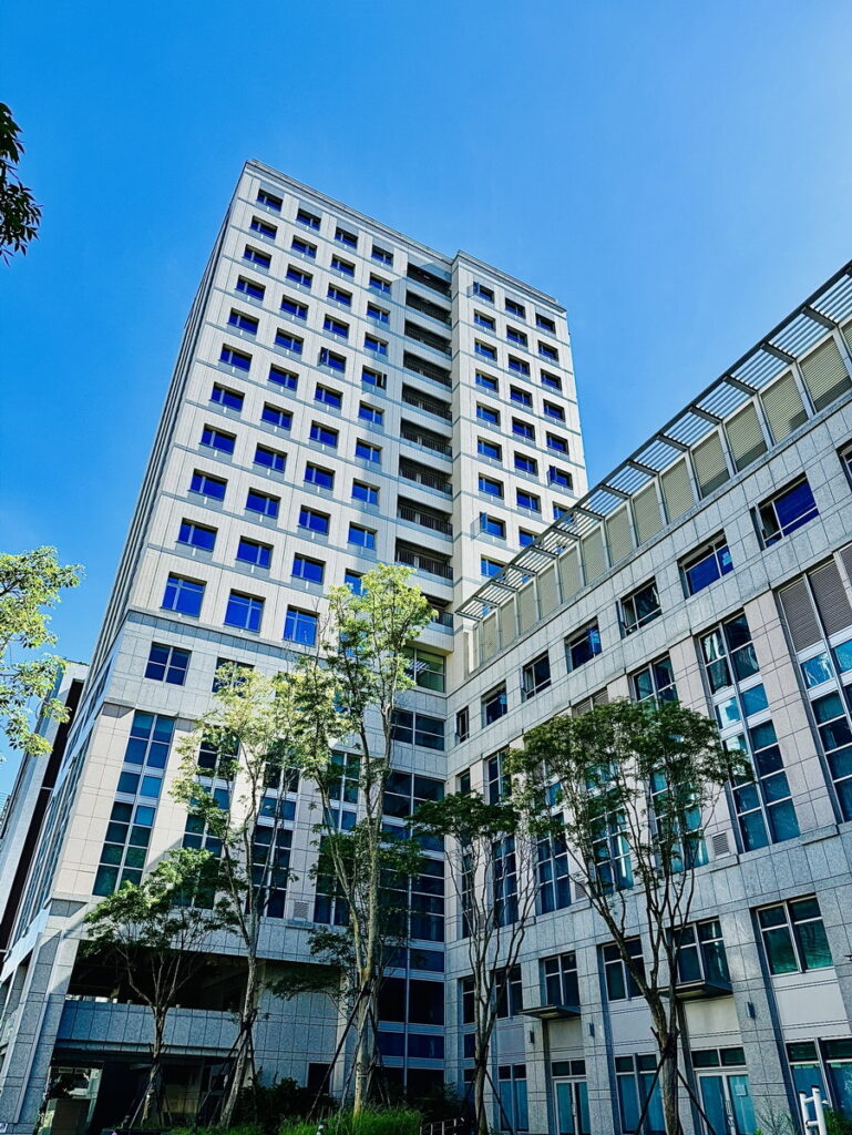 嵨開安旅_現址工程如火如荼進行裝修改建,預計於2025上半年開幕
