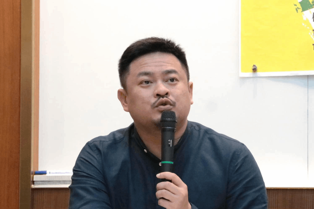 翁曉玲狂言對抗憲法 洪申翰籲立即辭立委職務 224 照片來源:洪申翰臉書