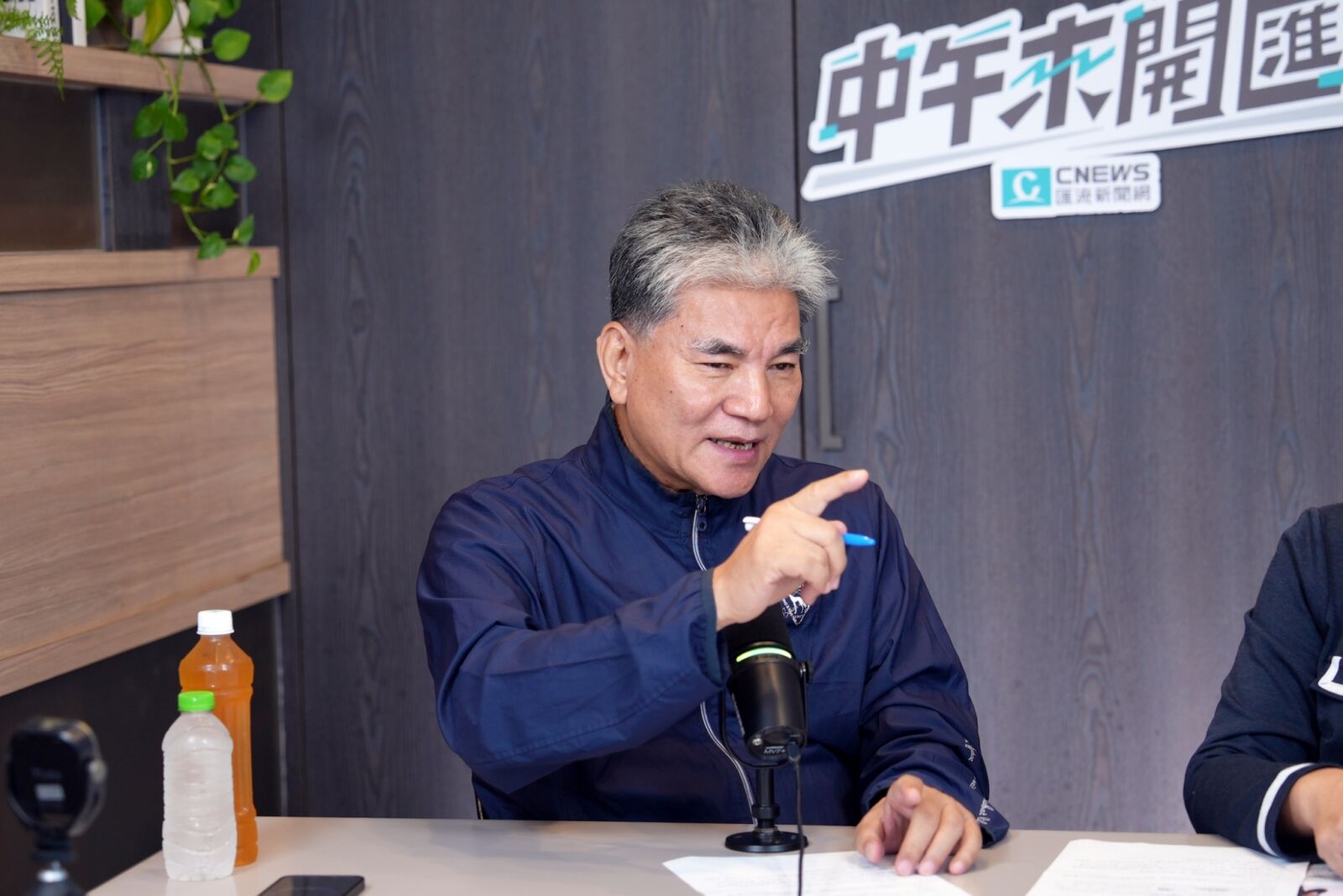 中午來開匯／籲政府專業面對缺電問題　李鴻源：勇敢承認「非核過不去」 227