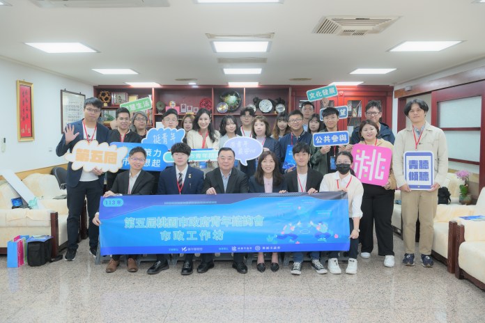 桃市青年諮詢委員走進市議會 提升理解公共事務運作 18 132645684