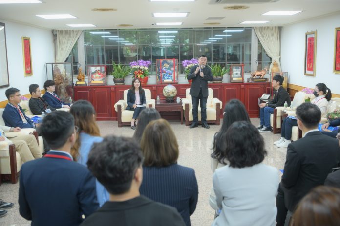 桃市青年諮詢委員走進市議會 提升理解公共事務運作 19 8965 scaled