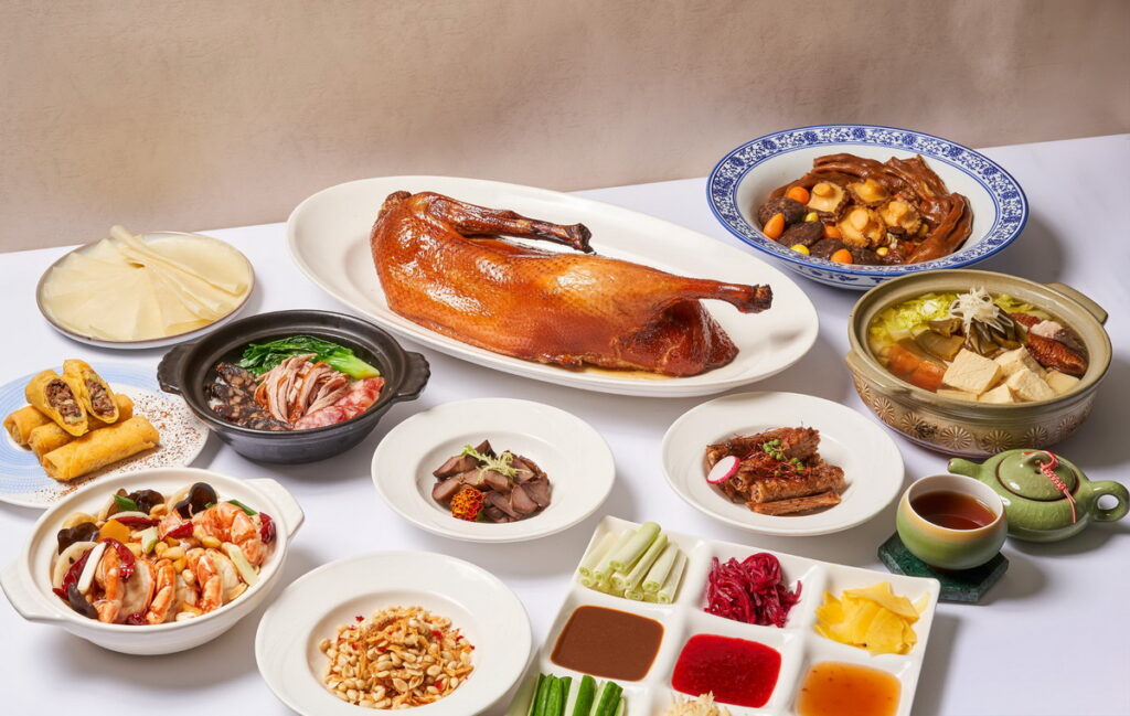 台北新板希爾頓青雅中餐廳4,280元嫣紅鵝饗食券,四人同享五道招牌全鵝料理。圖/凱撒飯店連鎖提供