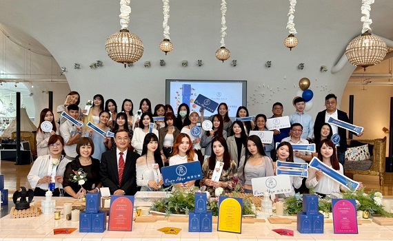 臺灣保健品牌純淨女神最新發表：保養健康年輕化  引領時尚保健新風潮