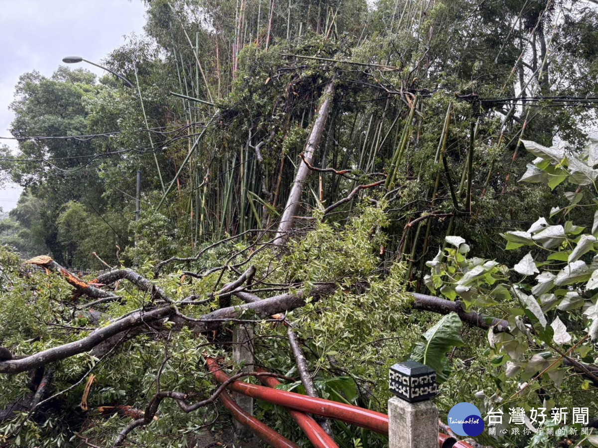 強颱「康芮」來勢洶洶 台電桃園區處全力搶修中