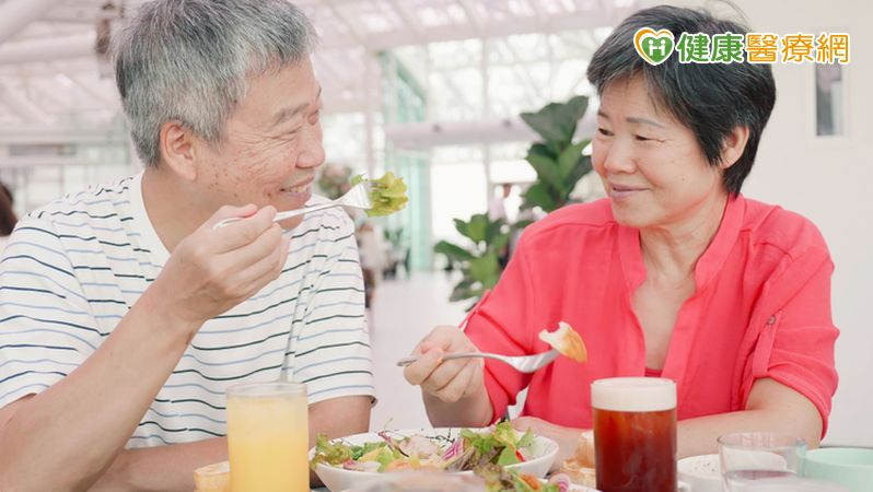 營養攝取新思維！針對牙口不好、吞嚥困難的飲食調整法
