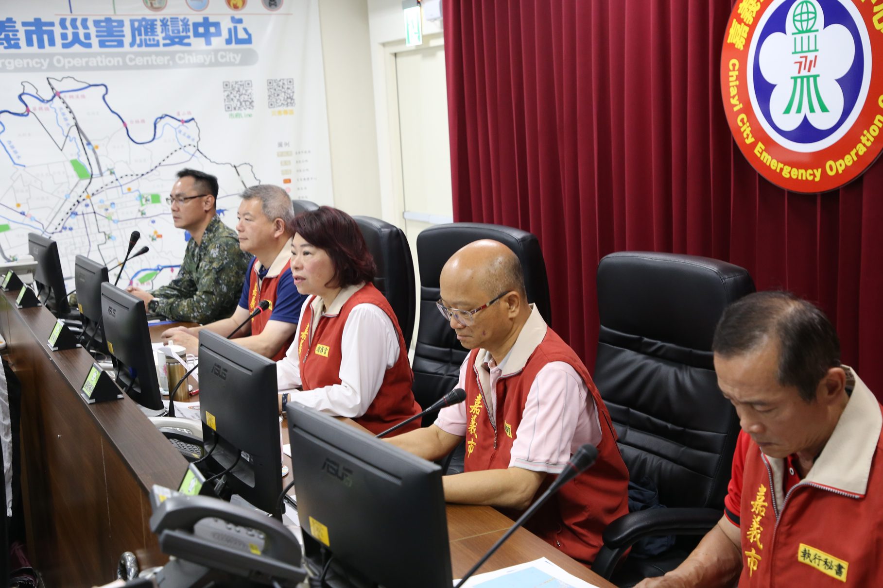 嘉義市一級開設應戰強颱康芮 黃敏惠籲請市民留意強陣風影響 嘉義市一級開設應戰強颱康芮 黃敏惠籲請市民留意強陣風影響